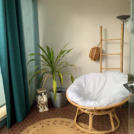 A 2 Pas Des Plages Du Midi, 261l Deper كان